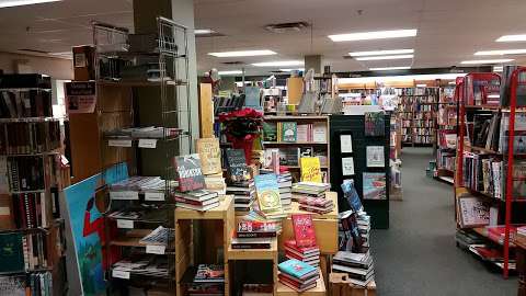 Yellowknife Book Cellar (The)